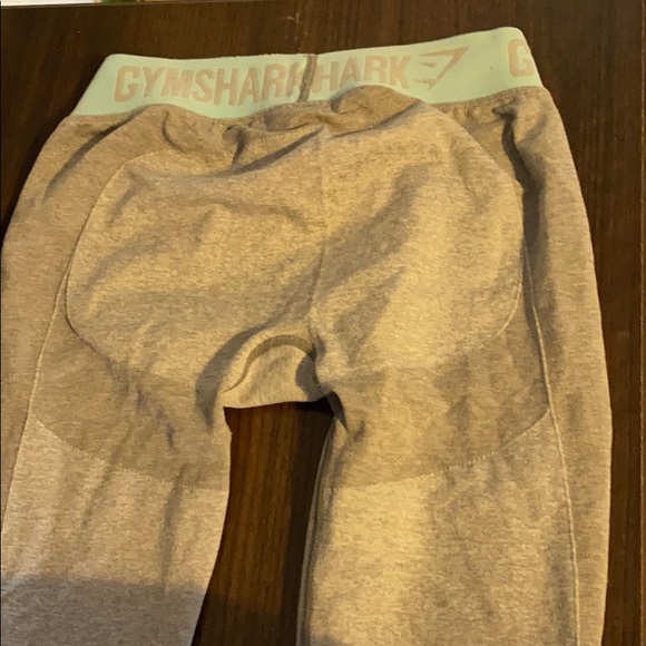Gymshark S cropped leggings - Picture 3 of 4
